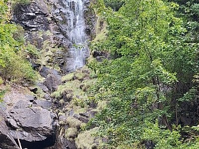 IMG-20251004-WA0044